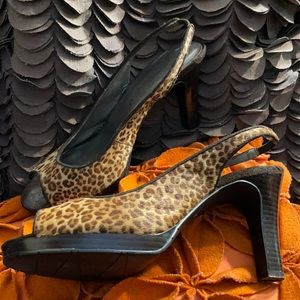 Worn once Cloud Walkers leopard print open toe sling back pumps in size 10W